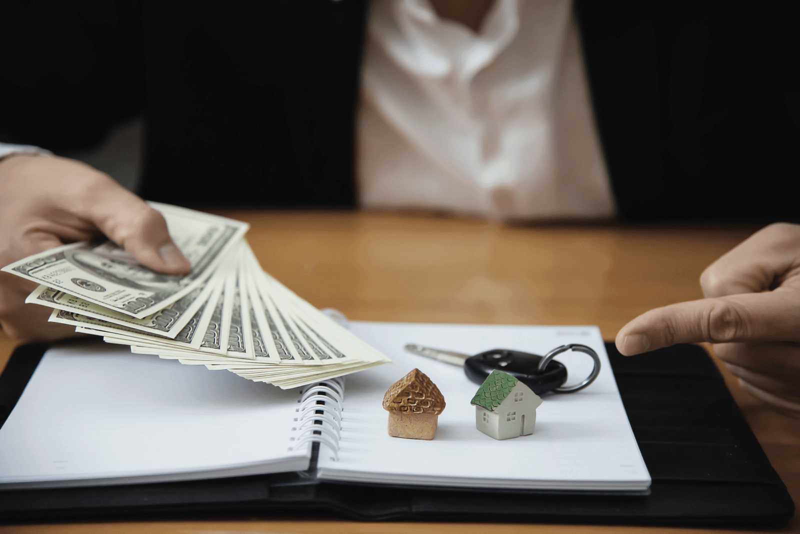 HELOC vs. Cash-Out Refinance: Which Fits You?